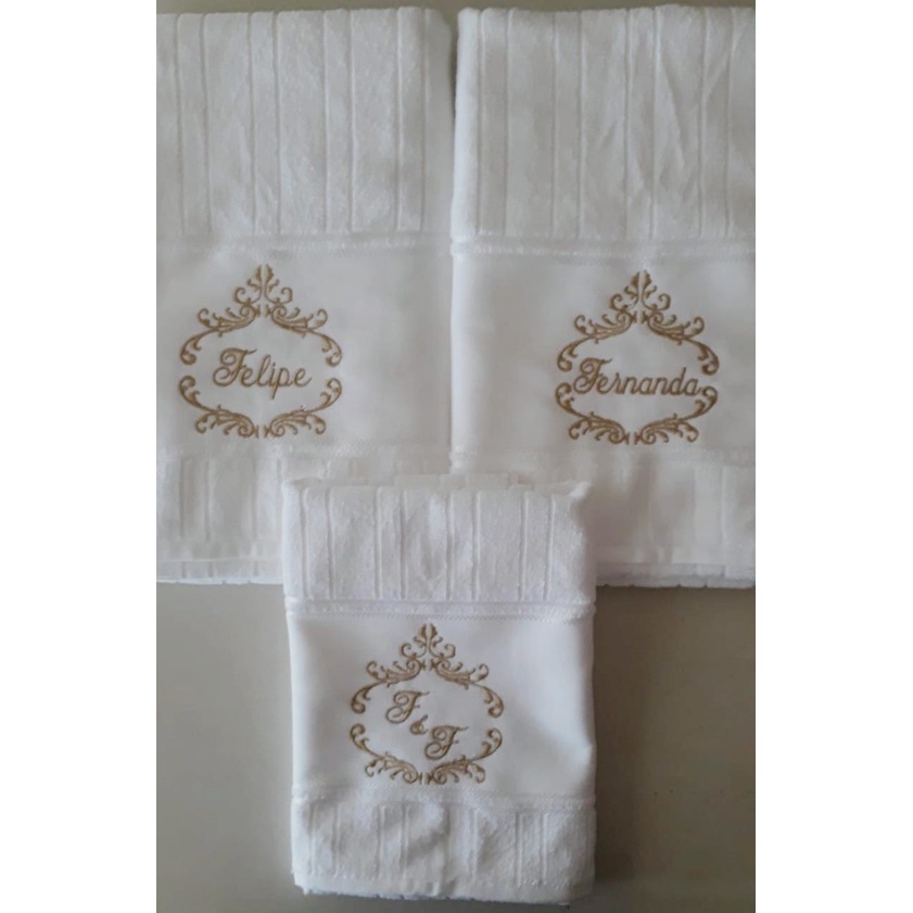 Jogo 02 Toalhas de Banho 01 Rosto Personalizado, Casamento, Aniversário, Bodas de Ouro, Bodas de Prata