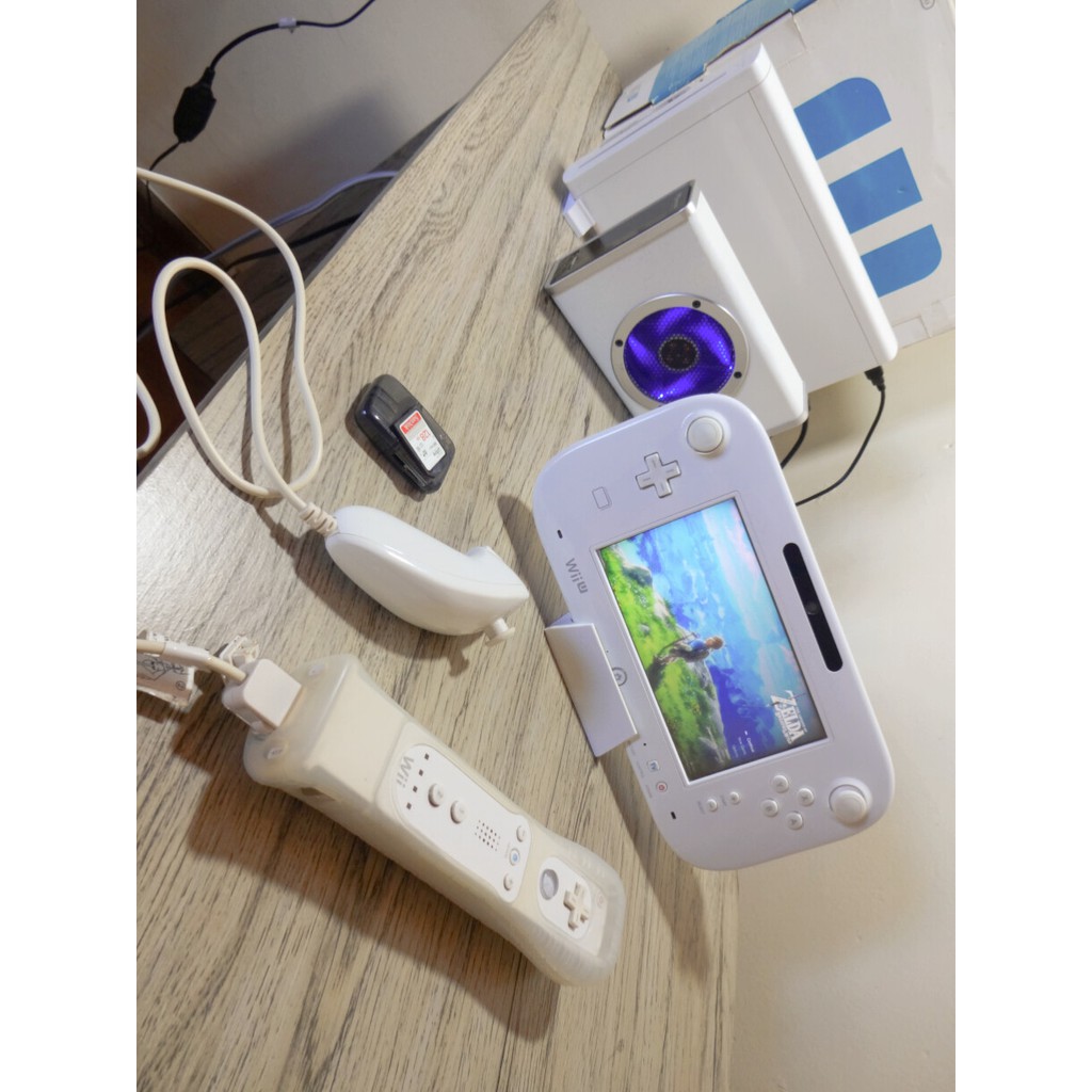 WiiU BASIC SET8GB新品未使用