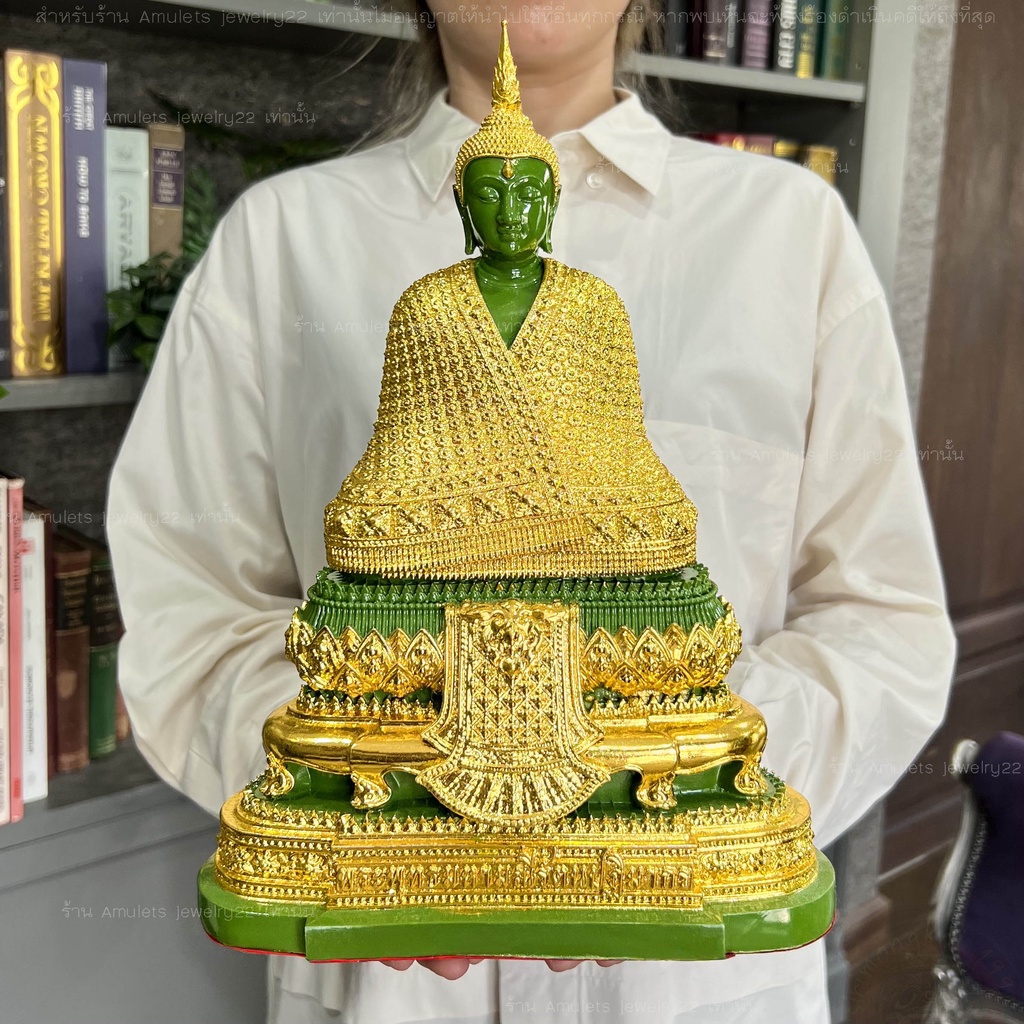 รูปสินค้า พระเครื่องบูชา 3 ฤดู วิจิตรงดงาม