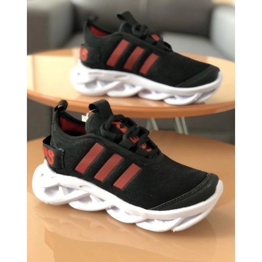 tenis yeezy boost infantil