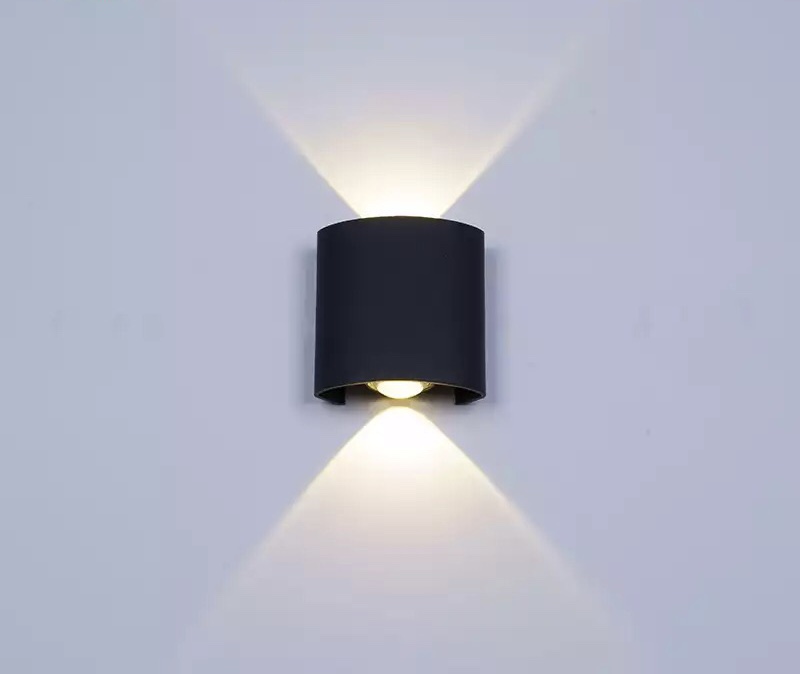 Arandela Preta 2 Fachos: Onde Comprar | BuscaProdutos