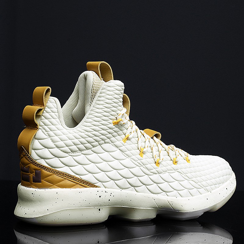 lebron james 15 tenis