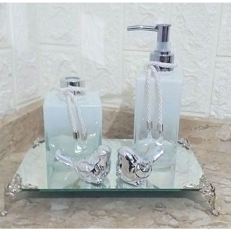 hotel balfour acrylic bathroom accessories