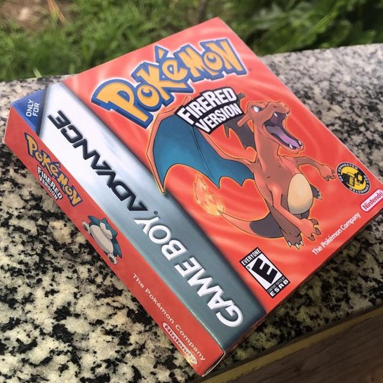 caixa com berço repro para pokemon firered de gameboy advance