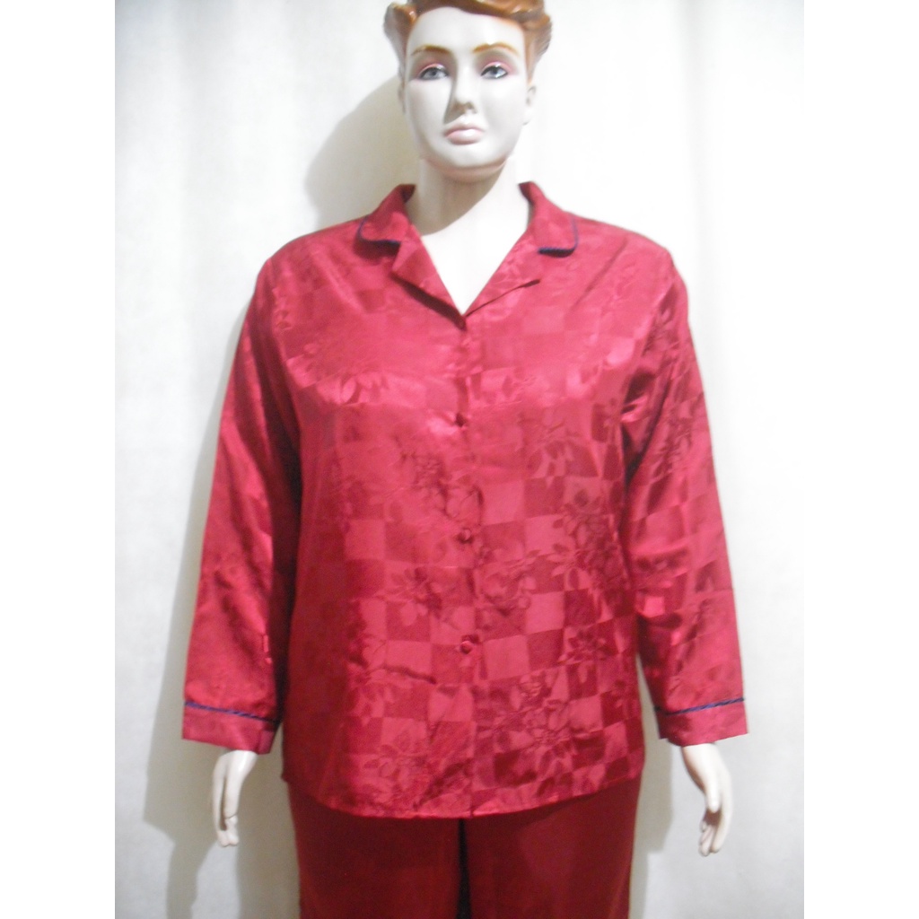 BLUSA ROBE VERMELHO CETIM DORMIR SECRET TREASURES G  POLIESTER USADO BOM ESTADO