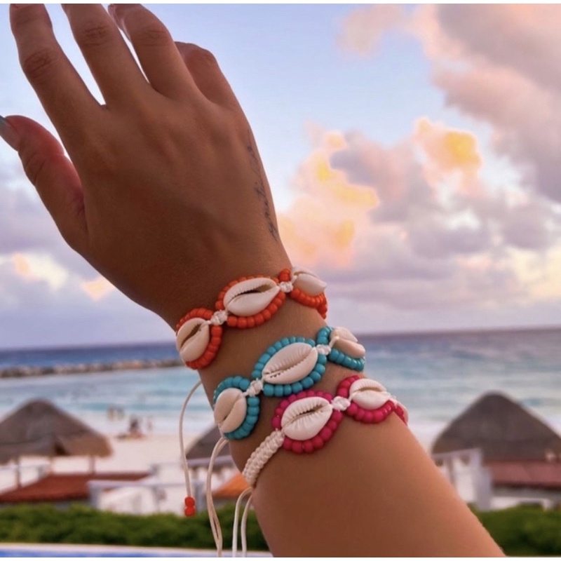 Pulseira de Buzios, Miçangas e Macrame