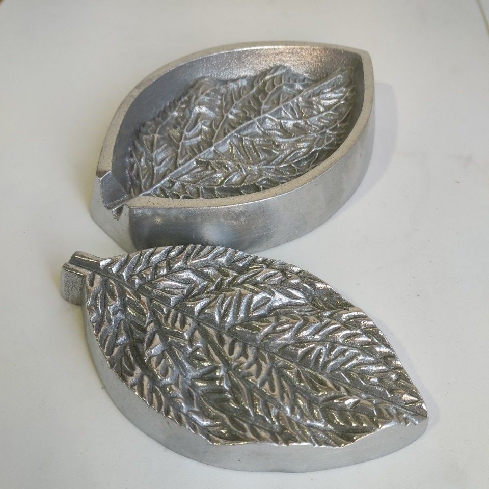 Frisador Alumínio/ Folha da Silvestre ou Folha Rosa Grande/ Golfradores