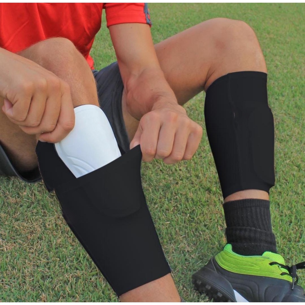 Porta Caneleira Infantil E Adulto Preta Futebol Futsal Suporte Para Caneleira
