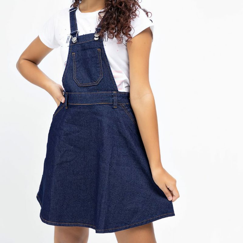 Jardineira saia godê jeans com lycra roupa de menina juvenil feminino