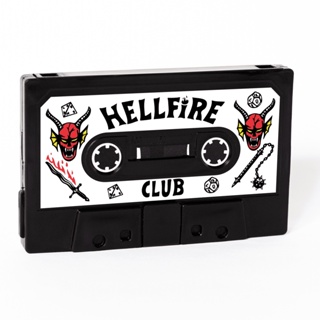 Carteira K7 - Stranger Things (Hellfire Club) - Carnaúba Estúdio em Oferta na Shopee