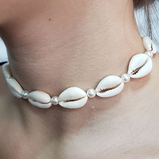 Colar de Búzios Natural Com Pérolas  /Choker Búzios Com Pérolas / Gargantilha Búzio Natural Com Pérolas / Colar Moda Praia / Choker Ajustável Feminino / Colar De Praia Lindíssimo Com Concha De Cowrie Com Pérolas / Havaiano / Excelente Qualidade.