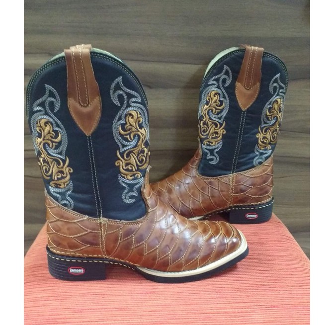 Bota Escamada Feminina: Onde Comprar | BuscaProdutos