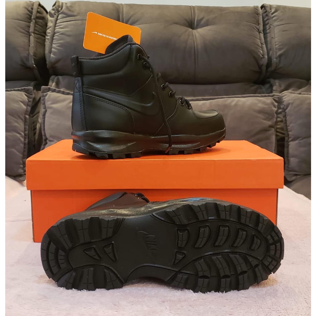 men's nike manoa boots black