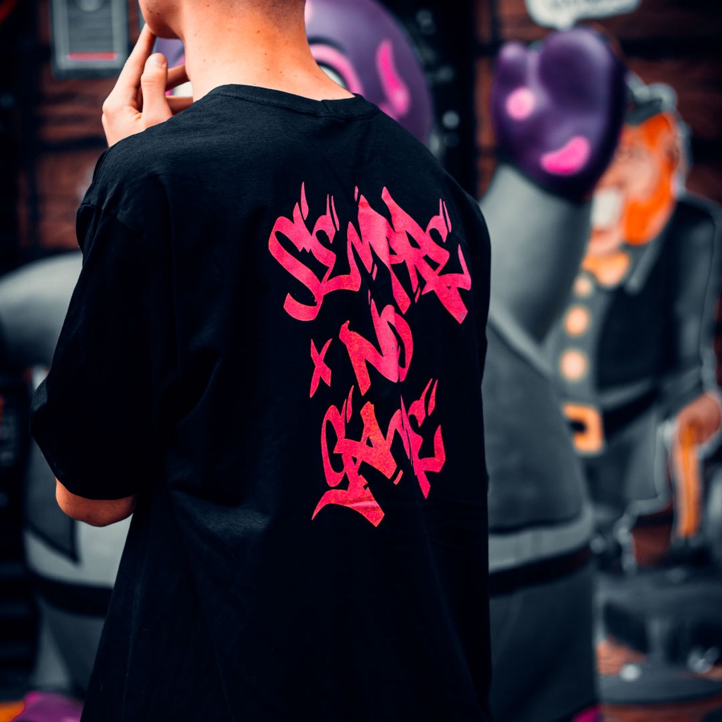 Camiseta Sempre no game MallaStreet Oversized Forma tradicional streetwear (não é pequena)