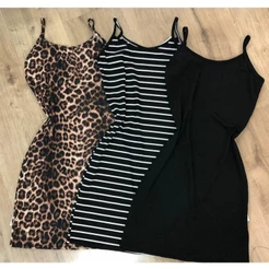 Vestido alcinha tubinho curto justo no corpo