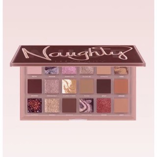 Compartilhar:  Favoritar (53) paleta de sombra Huda beauty nude naughty