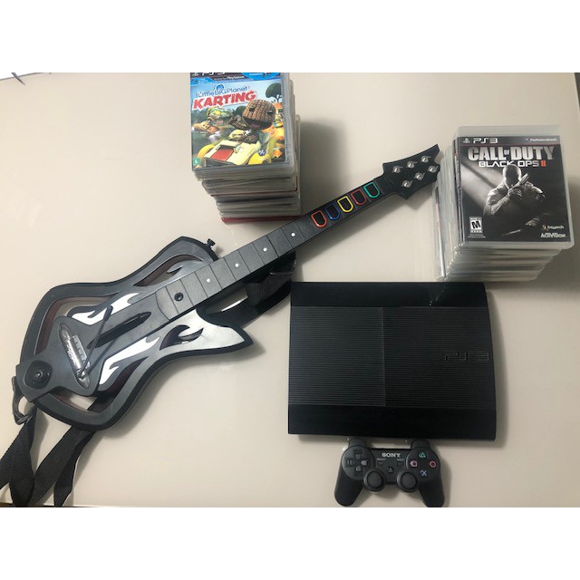 Playstation 3 Super Slim - 24 Jogos + Guita Hero