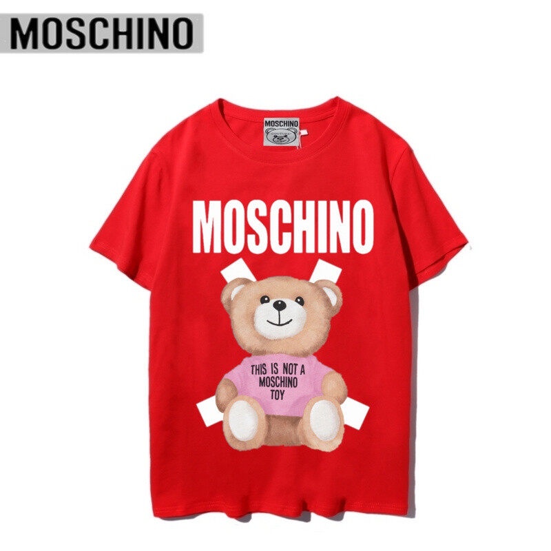Москино мишка оригинал. Moschino футболка с медведем. Кофта от Moschino новый год. Футболка Moschino с мишкой мужская. Москино футболка с медведем мужская.