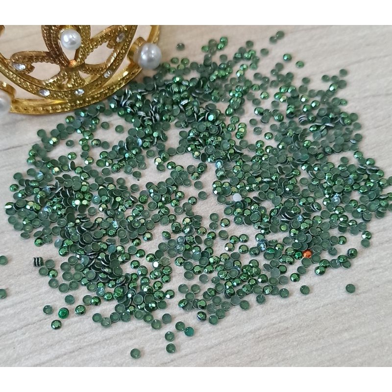 Strass de Metal Sextavado 2mm 3mm 4mm artesanato/unhas — imagem 2 de 2