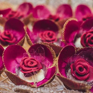 Forminhas Para Doces Modelo Tulipa em Tecido - 25 UNIDADES - JuFiori em Oferta na Shopee