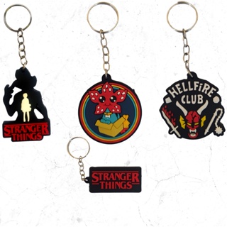 Chaveiro Emborrachado Alto Relevo Stranger Things em Oferta na Shopee
