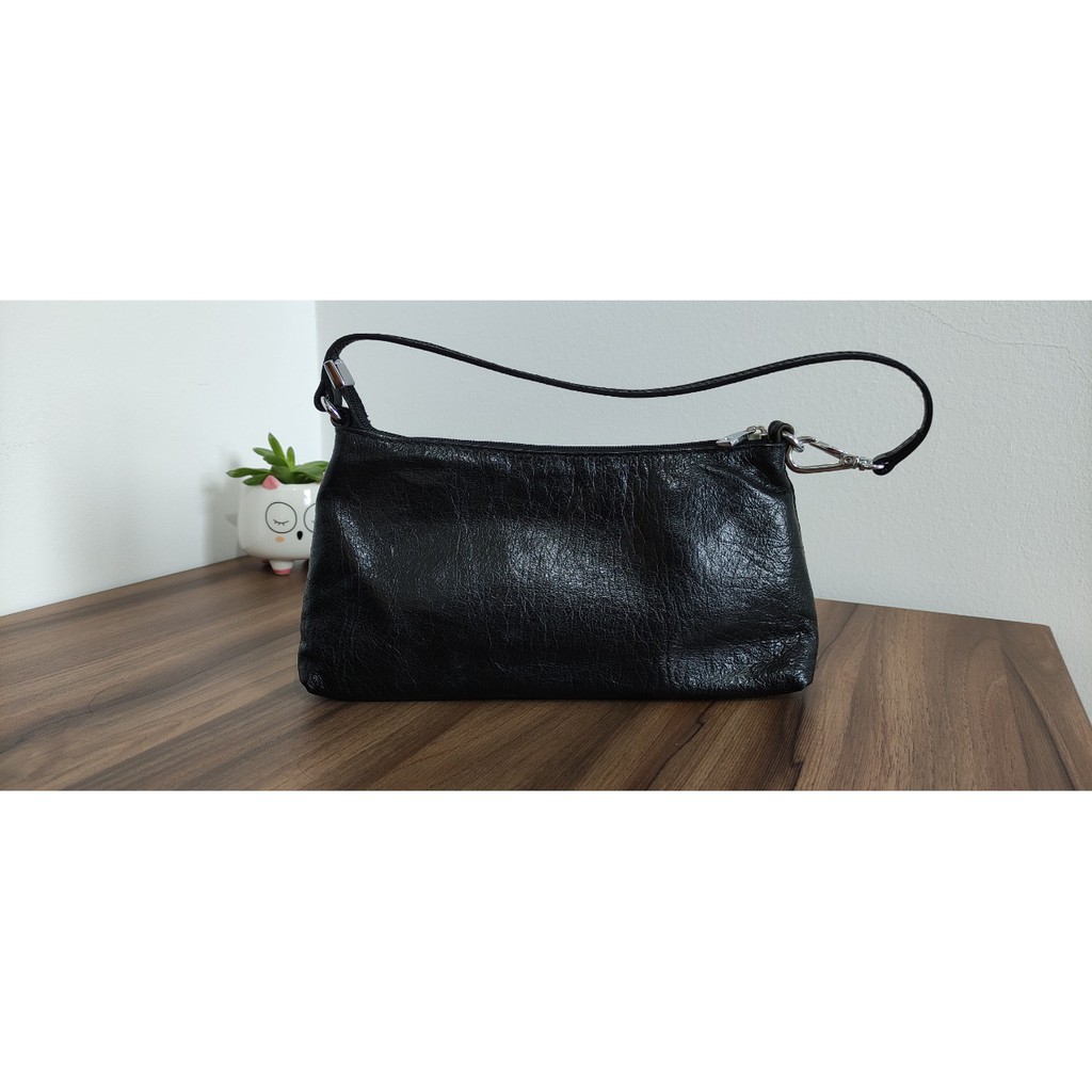 Bolsa de ombro em couro, marca Luz da Lua