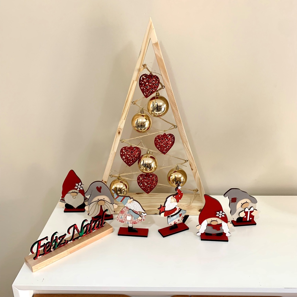 Árvore De Natal Madeira Pinus Decorativa Pequena Para Apto | Shopee Brasil