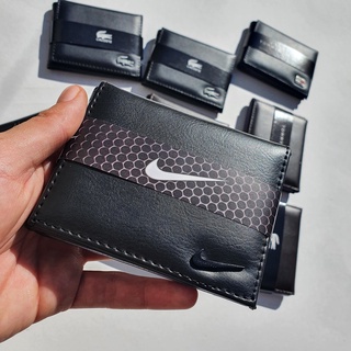 Carteira Masculina Couro Modelo L, Com Porta Cartões, Porta Moedas em Zíper, Repartição de Plástico Removível.
