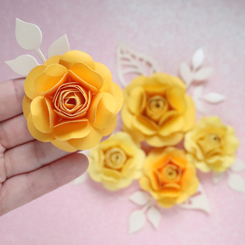 Flores de papel para decoração de bolo e lembrancinhas - aplique de festa  jardim rosas 3d | Shopee Brasil