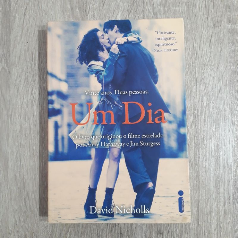 Vinte Anos. Duas Pessoas. Um Dia em Oferta na Shopee