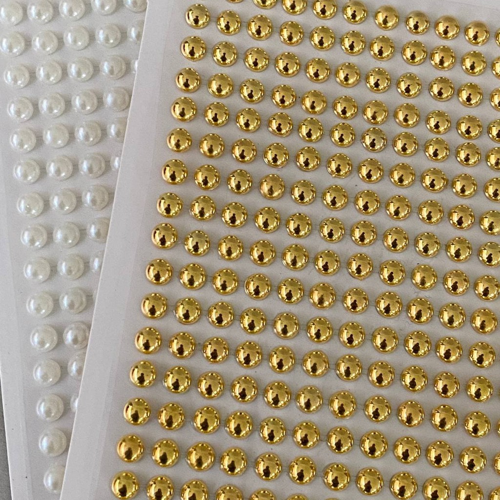 Cartela Adesiva de Meia Pérola com 6mm - 240 UNIDADES em Oferta na Shopee