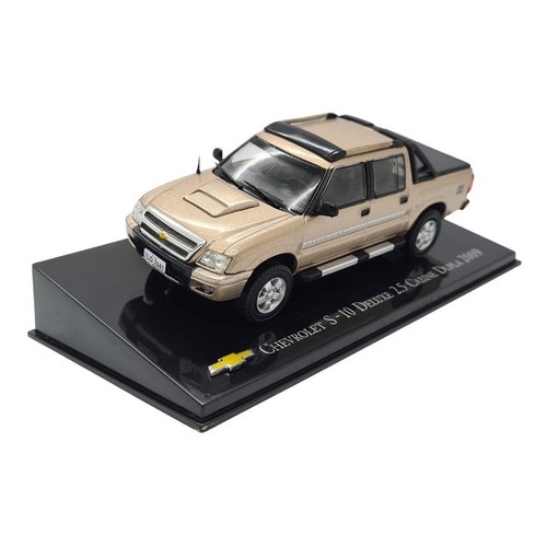 Miniatura Chevrolet S10 Deluxe 2009 Bege Metal 1:43