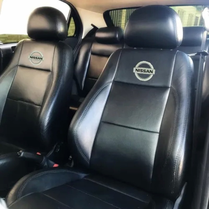 Jogo Capa Banco De Carro Couro Impermeável Logo Veiculo Nissan Kicks March Sentra Tida Versa