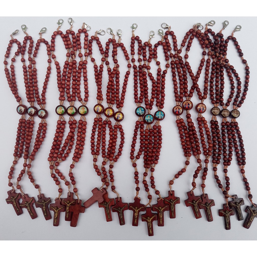 KIT atacado 3 unidades Terço Pulso Madeira imbuía várias Devoções !!! em Oferta na Shopee