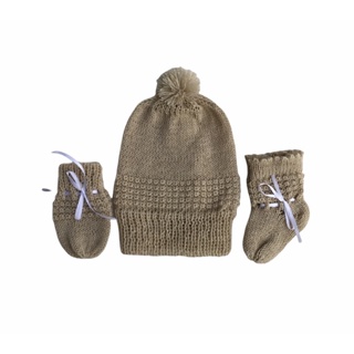 Kit de Bebê com Touca, Luva e Meia Bege em Oferta na Shopee