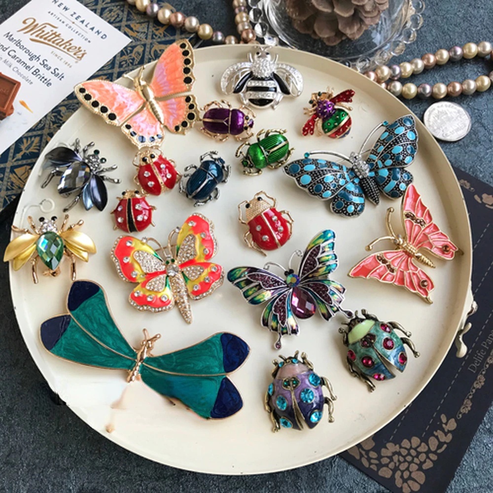Criativo Animal Abelha Ladybird Formigo Pássaro Caracols Brochees Inseto Broche Pin Jóias Presentes De Natal Banquete Acessórios De Ano Novo Designer Presente