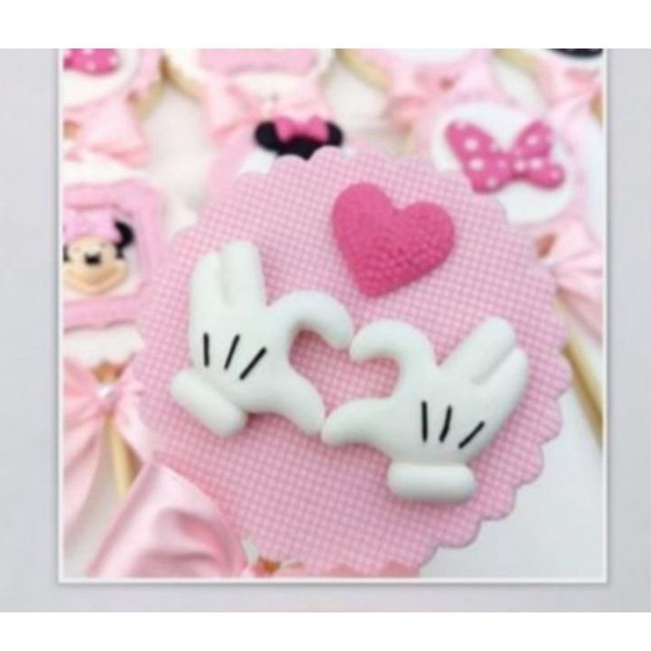 Molde de Silicone Mão Mickey e Minnie Love cód 47 | Biscuit, Pasta Amereicana, Confeitaria em Oferta na Shopee