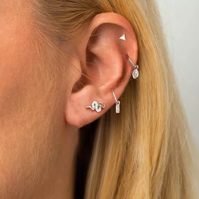 Piercing Mini Argola Prata 925 pedra de zirconia rook tragus cartilagem
