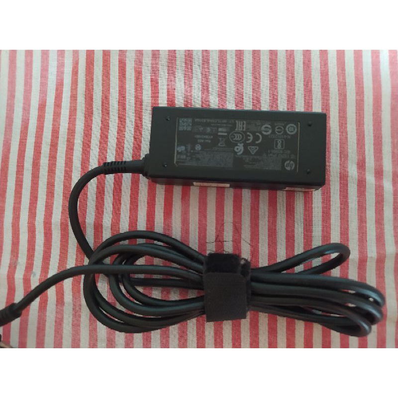 Chargeur HP D'origine HSTNN-LA40 - 19,5V 2,31A 45W - Adaptateur Secteur - Occasion
