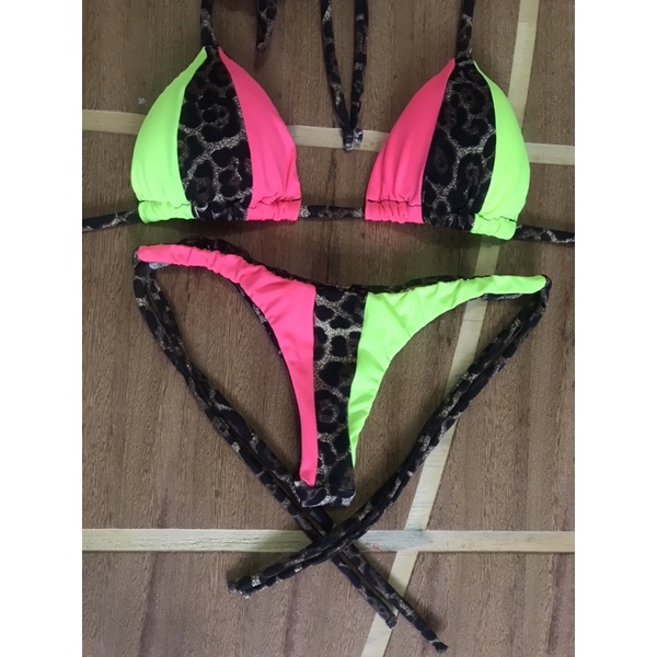Biquíni cortininha com bojo removivel e calcinha de amarrar - 3 cores - tricolor - onça, amarelo e rosa - sutiã com bojo