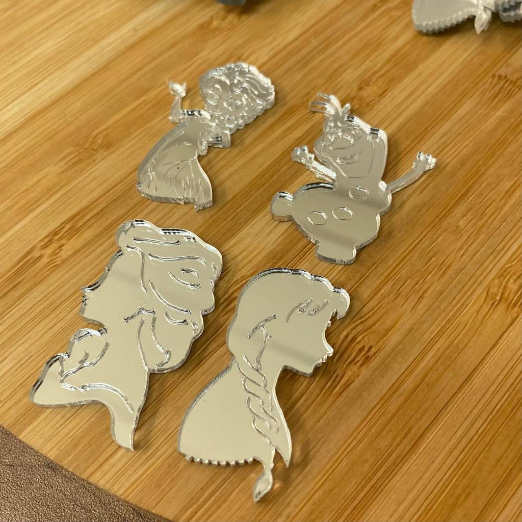 Aplique Frozen espelhado de acrilico  olaf-elza-ana em Oferta na Shopee