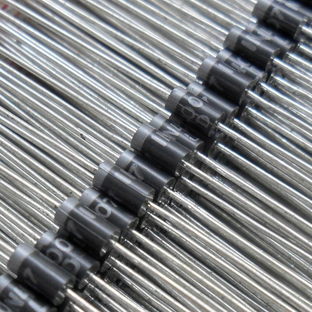 Kit 100 Unidades 1N4007 Diodo Retificador 1A 1000V em Oferta na Shopee