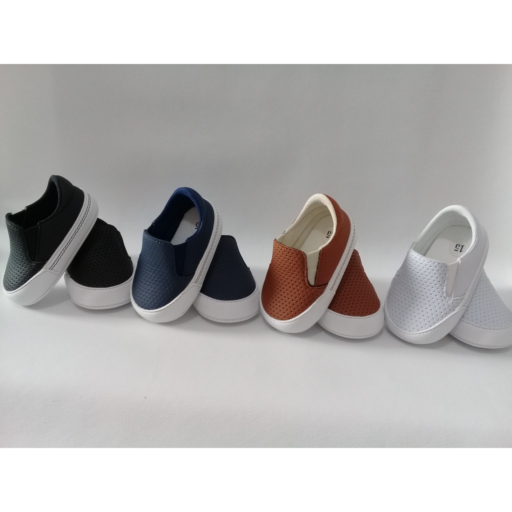 Modelo Sapatinho de Bebê Elástico Slip On Casual Menino e Menina em Oferta na Shopee