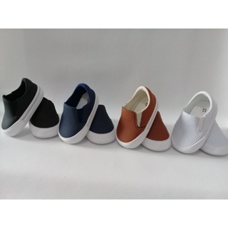 Modelo Sapatinho de Bebê Elástico Slip On Casual Menino e Menina em Oferta na Shopee
