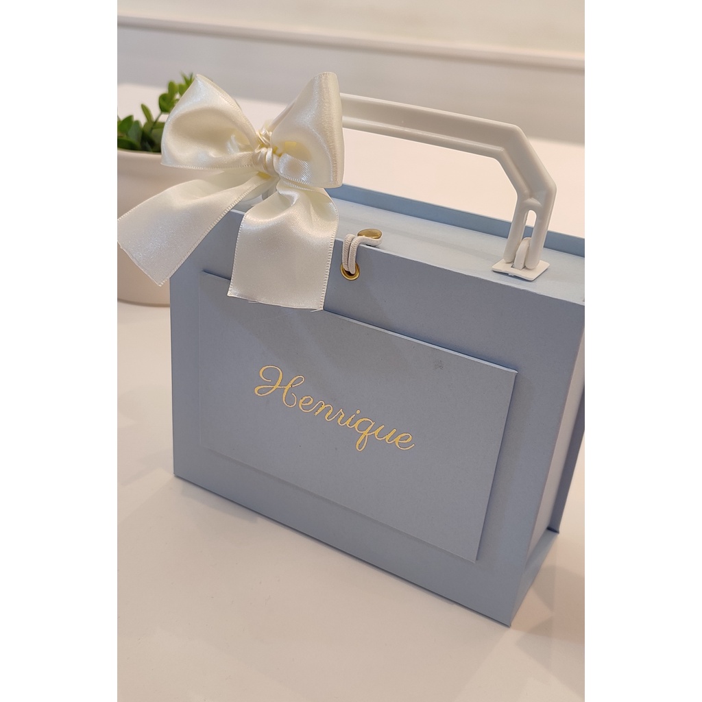 Convite Pajem - Maletinha em Oferta na Shopee