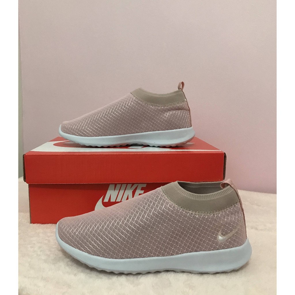 Tenis nike hot sale tipo meia feminino