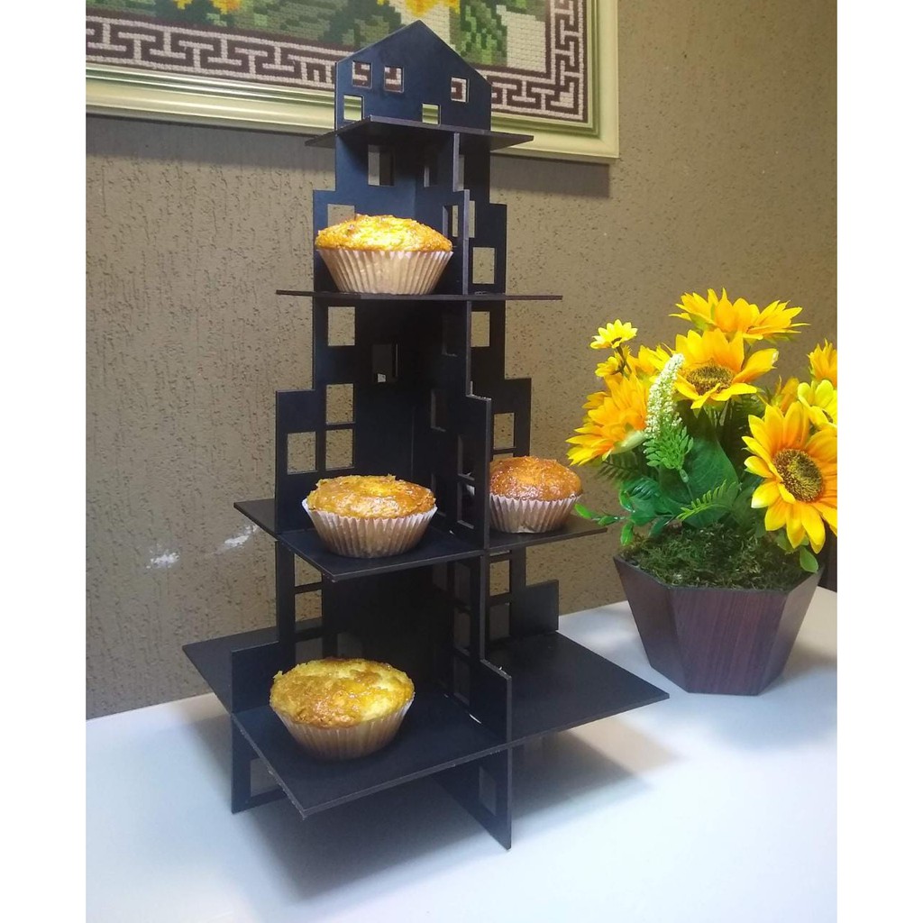 Torre de andar  para doces porta cupcake e brigadeiros