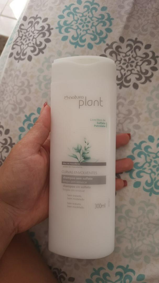 KIT Shampoo e Condicionador PLANT cabelos cacheados sem Sulfato Curvas  Envolventes 300ml - Natura | Shopee Brasil