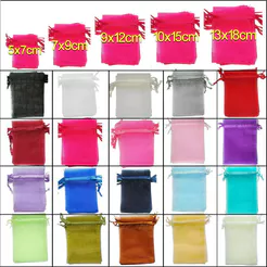 25pcs 5 Tamanhos Organza Festa De Casamento Jóias De Natal Sabor Saco De Presente Decoração