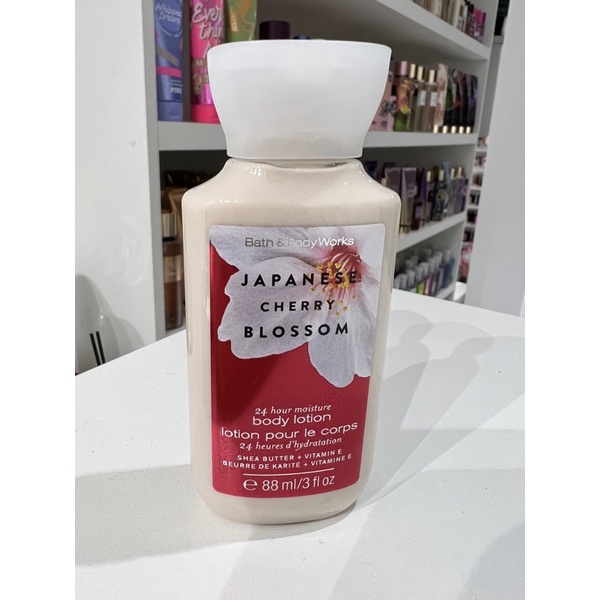 Creme body Lotion japanese cherry blossom bath and body works 88 ml
